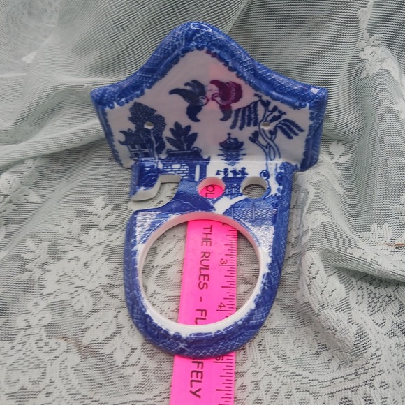 VTG Delft Blue style Toothbrush Cup Holder Wall Mnt Porcelain fishing village - Picture 12 of 13